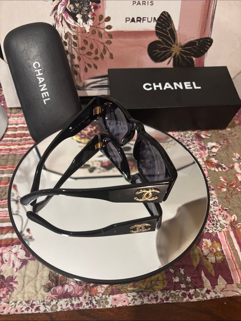 CHANEL Black Sunglasses with Gold CC Logo Temples. EUC